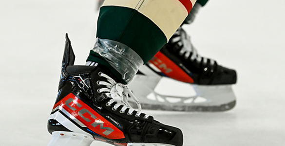 CCM Jetspeed FT6 Pro Ice Hockey Skate Review